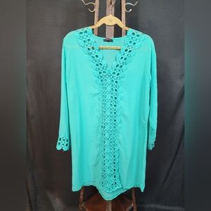 Avid Love Green Blouse Large